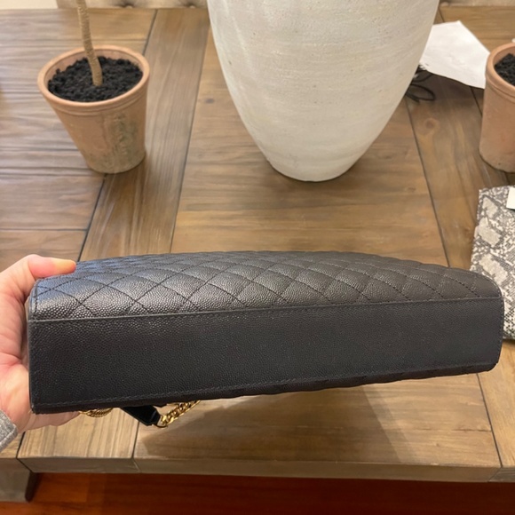 YSL ENVELOPE LARGE BAG IN MIX MATELASSÉ GRAIN DE POUDRE EMBOSSED LEATHER - Picture 7 of 15